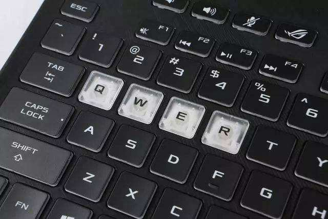 键盘qwer